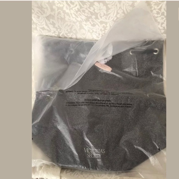 VS Glitter Sparkle Drawstring Backpack - Picture 8 of 8